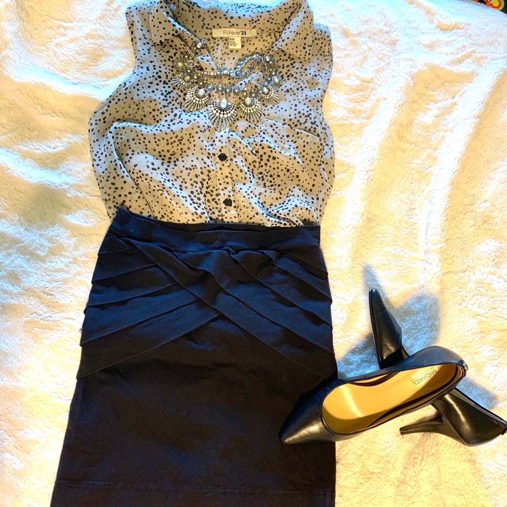 🎄Classic black mini skirt
